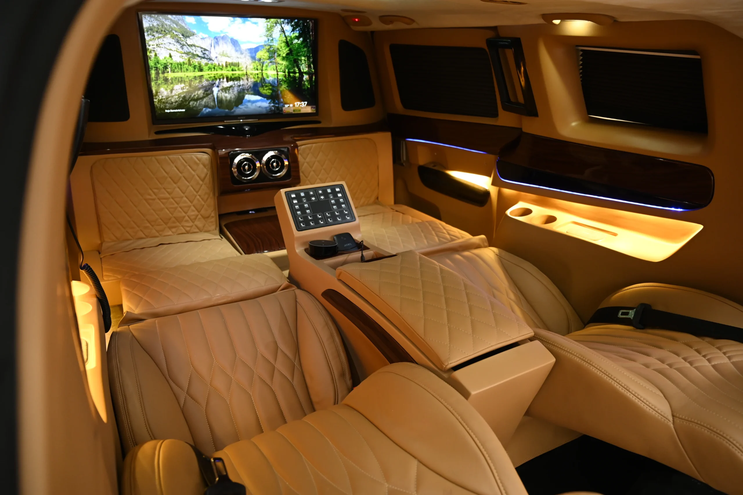 Urbania recliner luxury seats